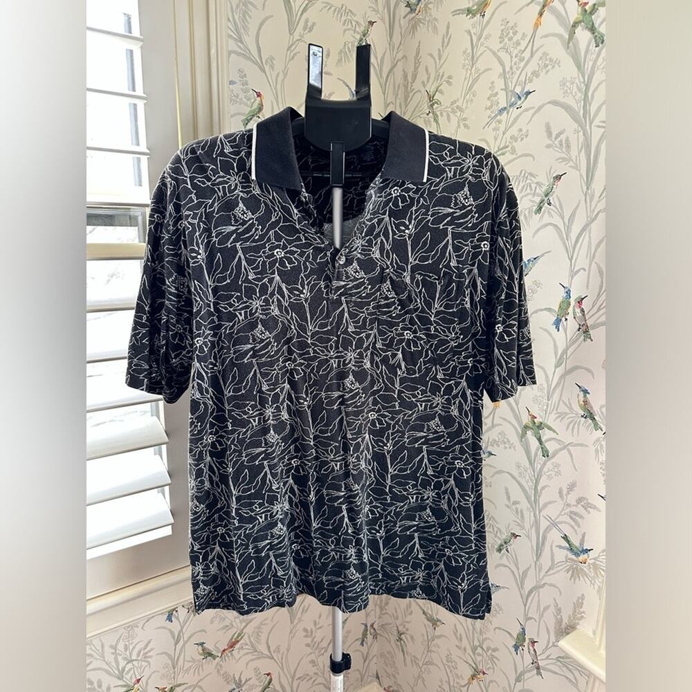 Winner Mate black with white floral pattern polo shirt